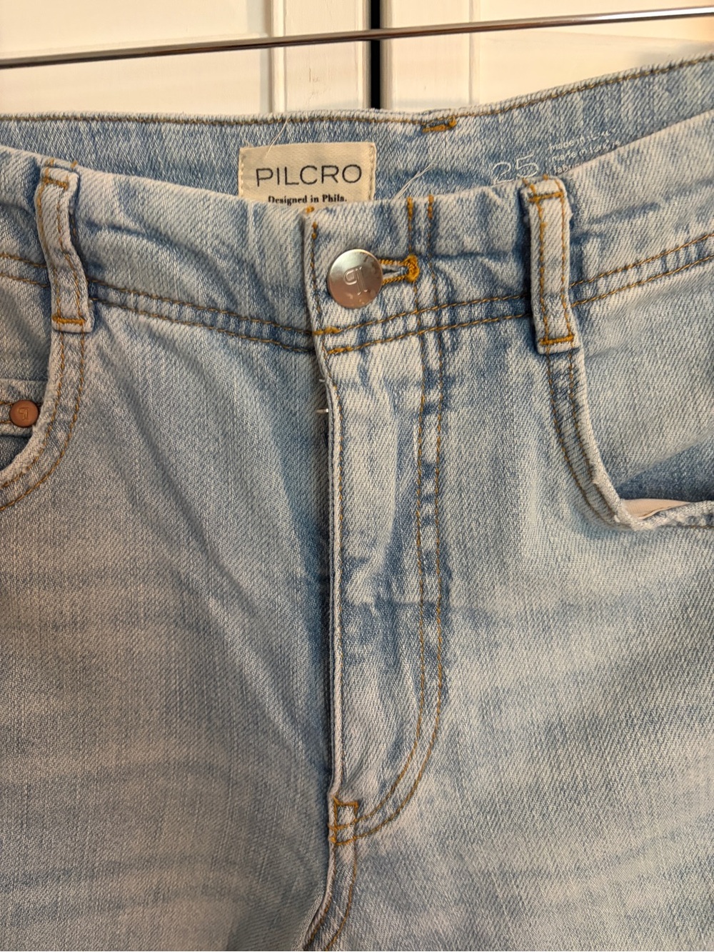 Pilcro Adi Mid-Rise Wide-Leg Light Wash Jeans - Women - Picture 7 of 11